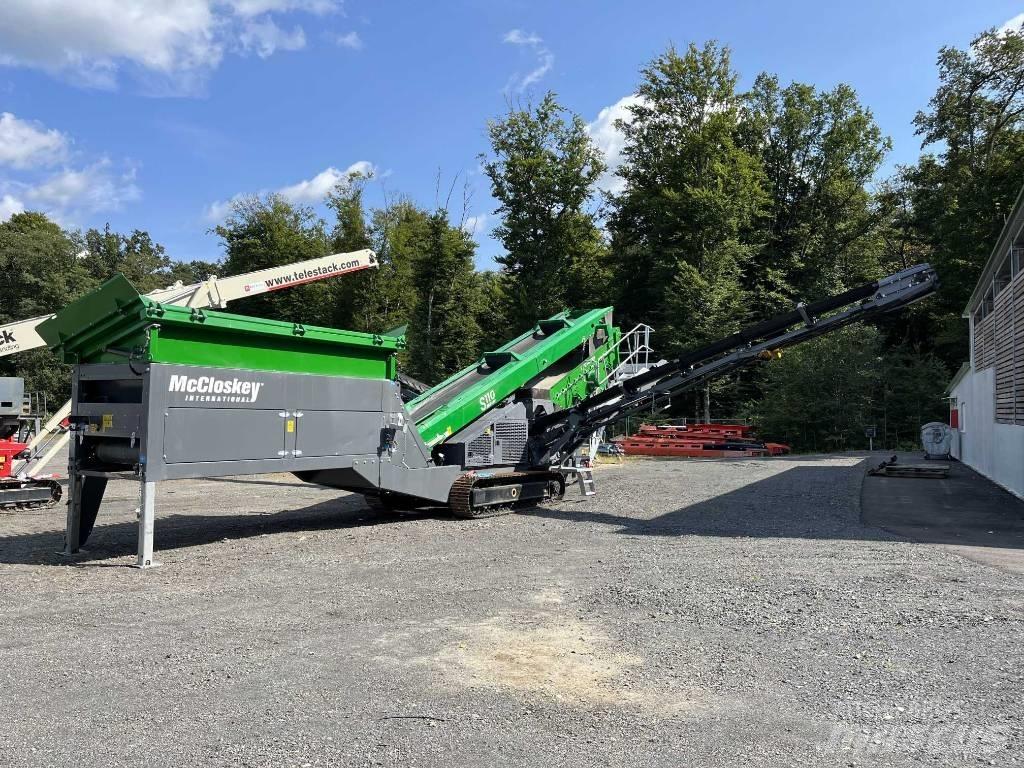 McCloskey S110 Crivos móveis