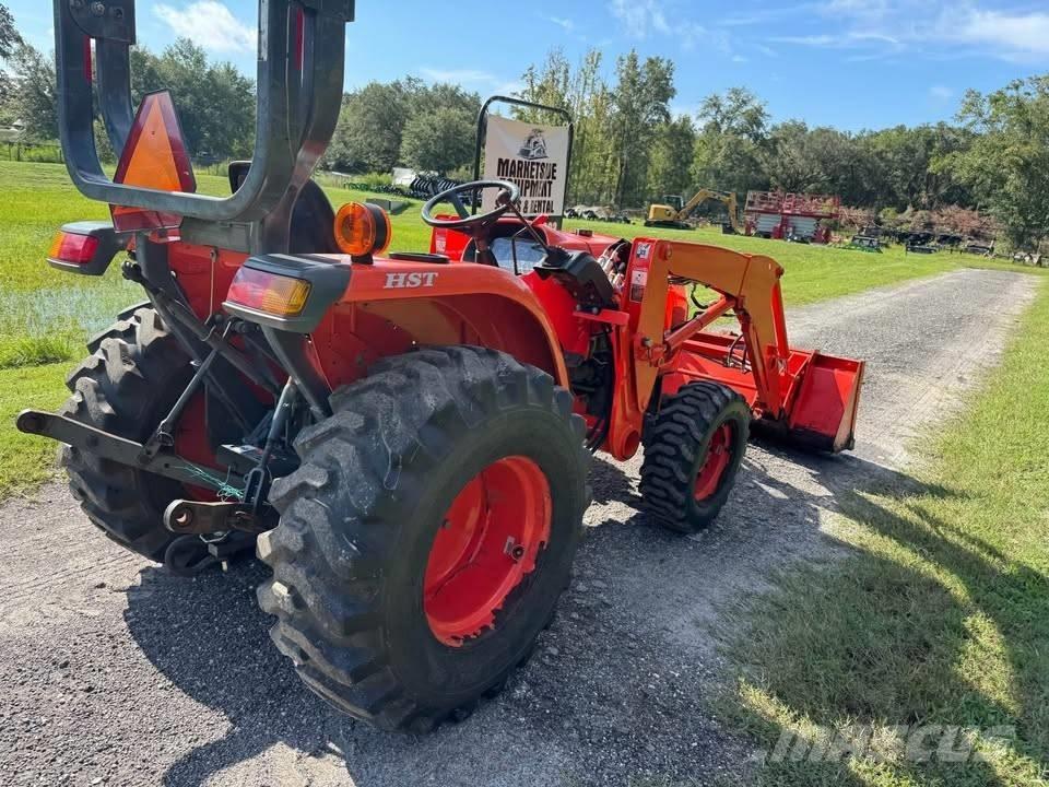 Kubota L 2501 HST Tratores Agrícolas usados