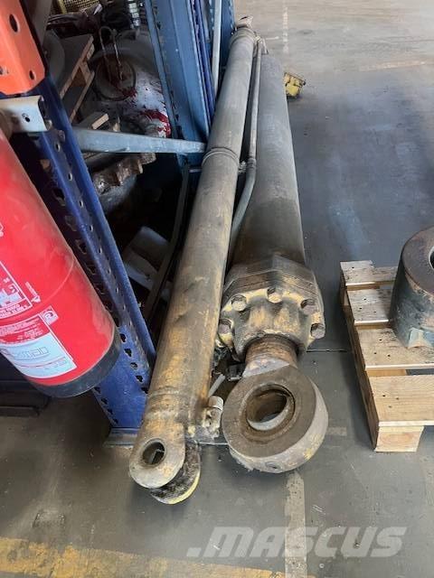 Volvo A25C Hidráulica