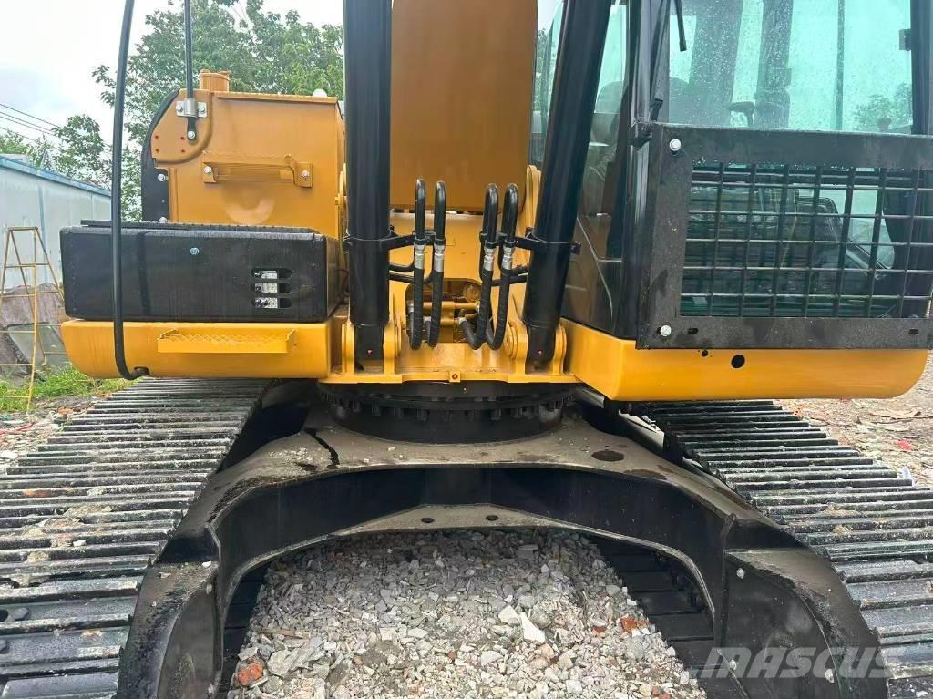 CAT 320D2L Escavadeiras de esteiras