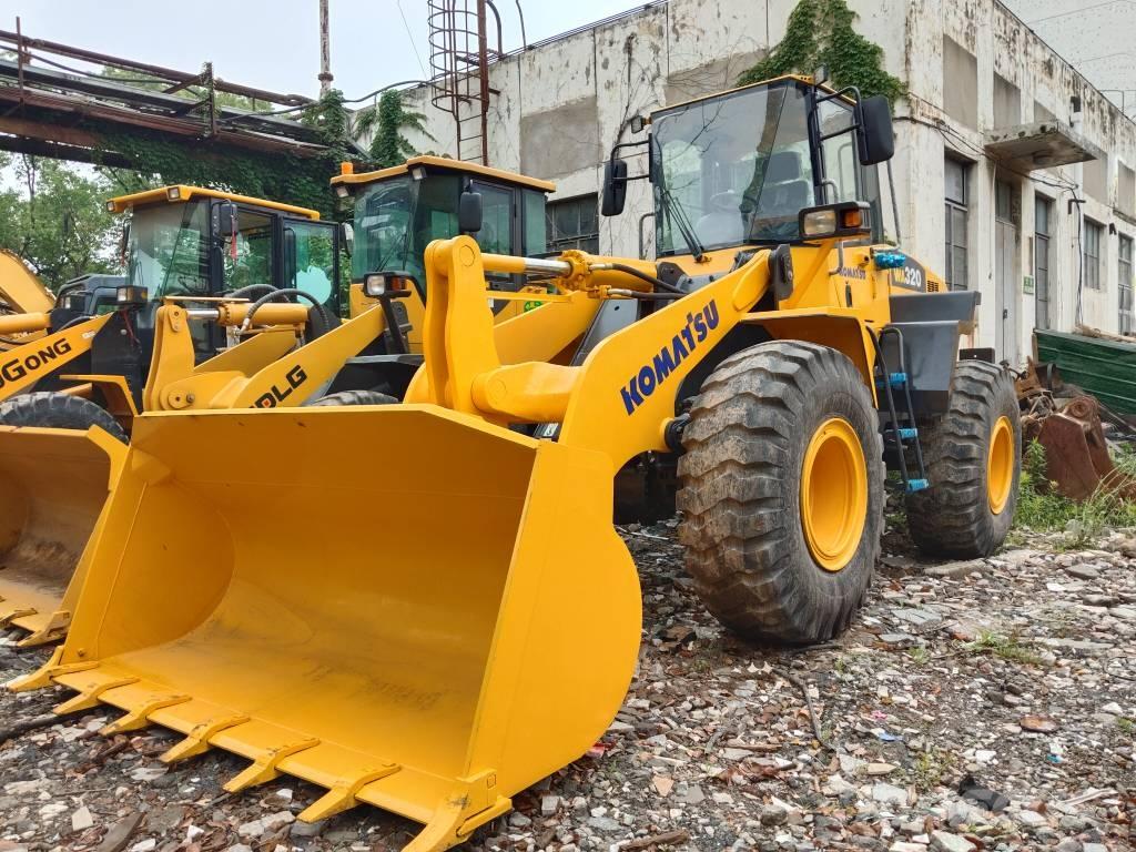 Komatsu WA 320 Carregadeiras de rodas