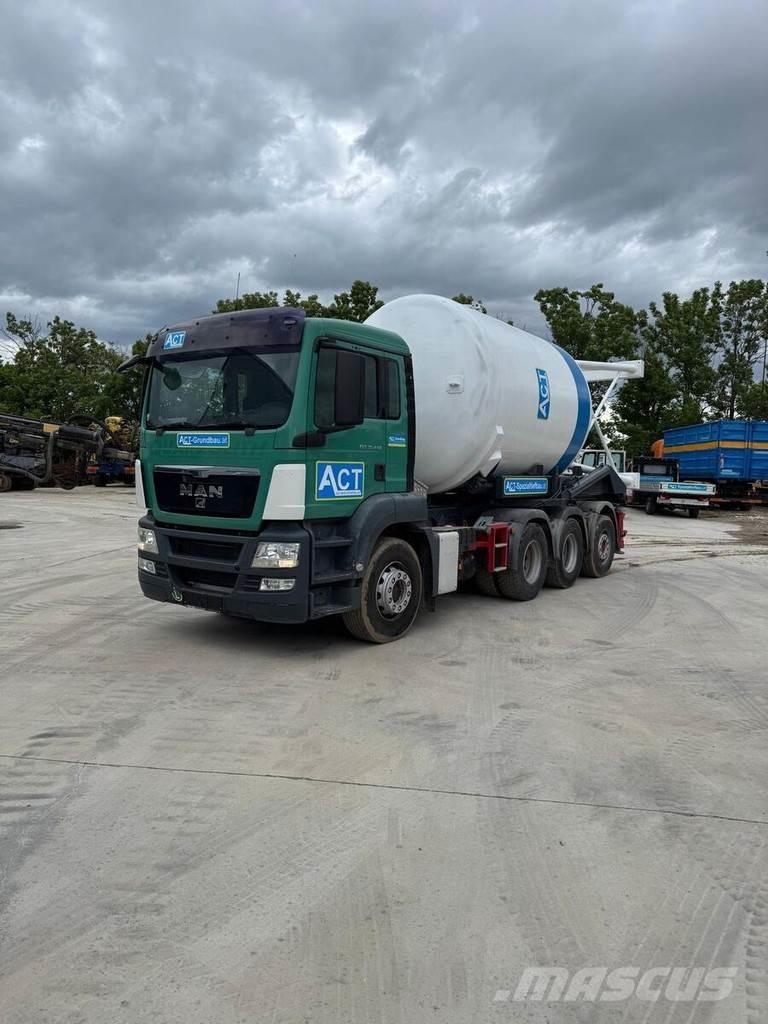 MAN TGS 32 - 440 Camiões multibenne