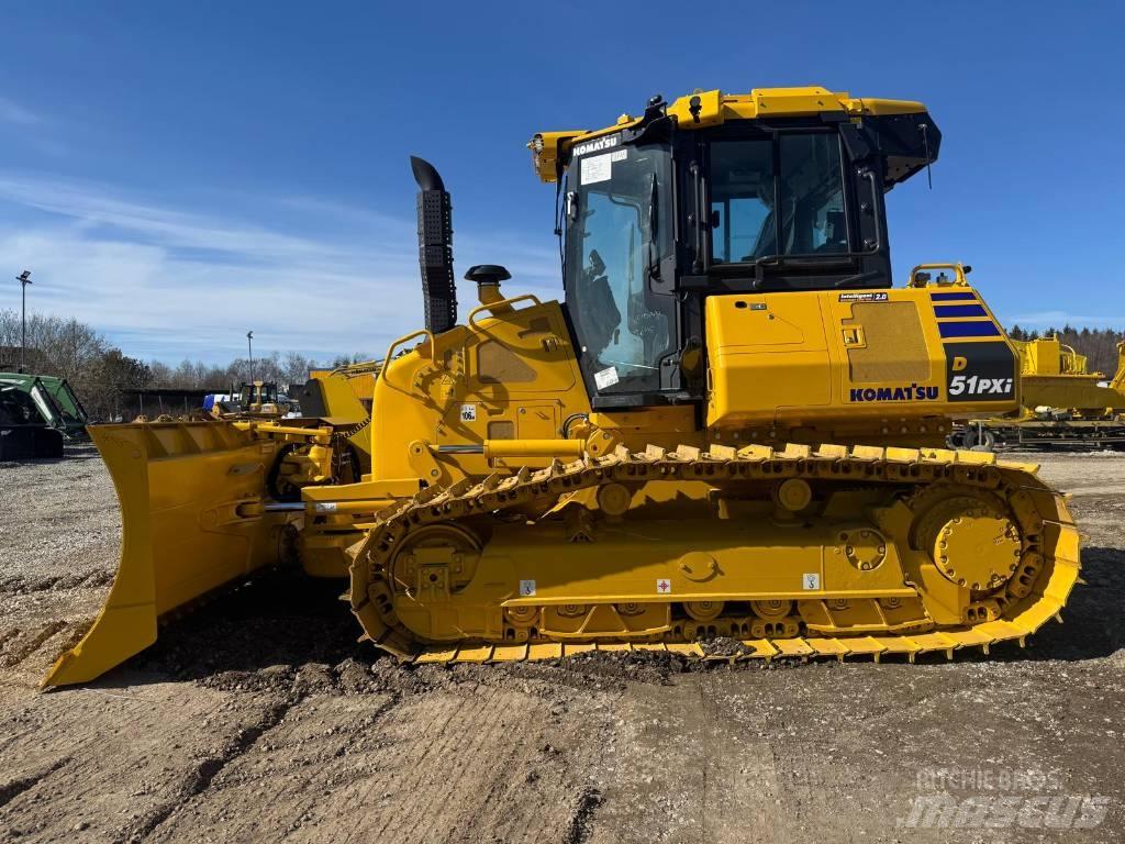 Komatsu D51PXI-24E0 Dozers - Tratores rastos