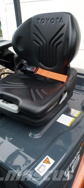 Toyota 8FBM18T Empilhadores eléctricos