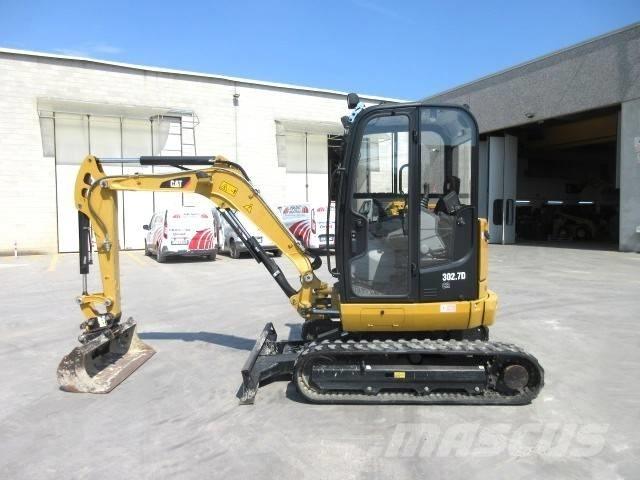 CAT 302.7 D CR Miniescavadeiras