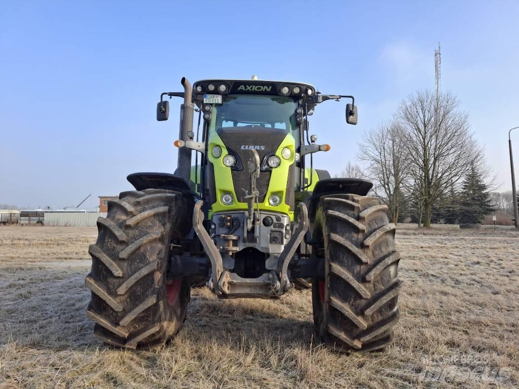 CLAAS Axion 810 Tratores Agrícolas usados
