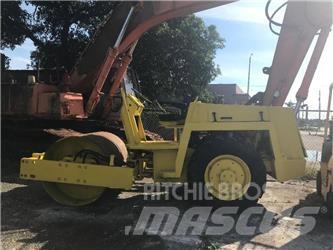 Bomag BW 142 D-2 Compactadores para terra
