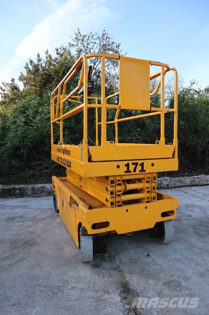 Haulotte Compact 10 Elevadores de tesoura