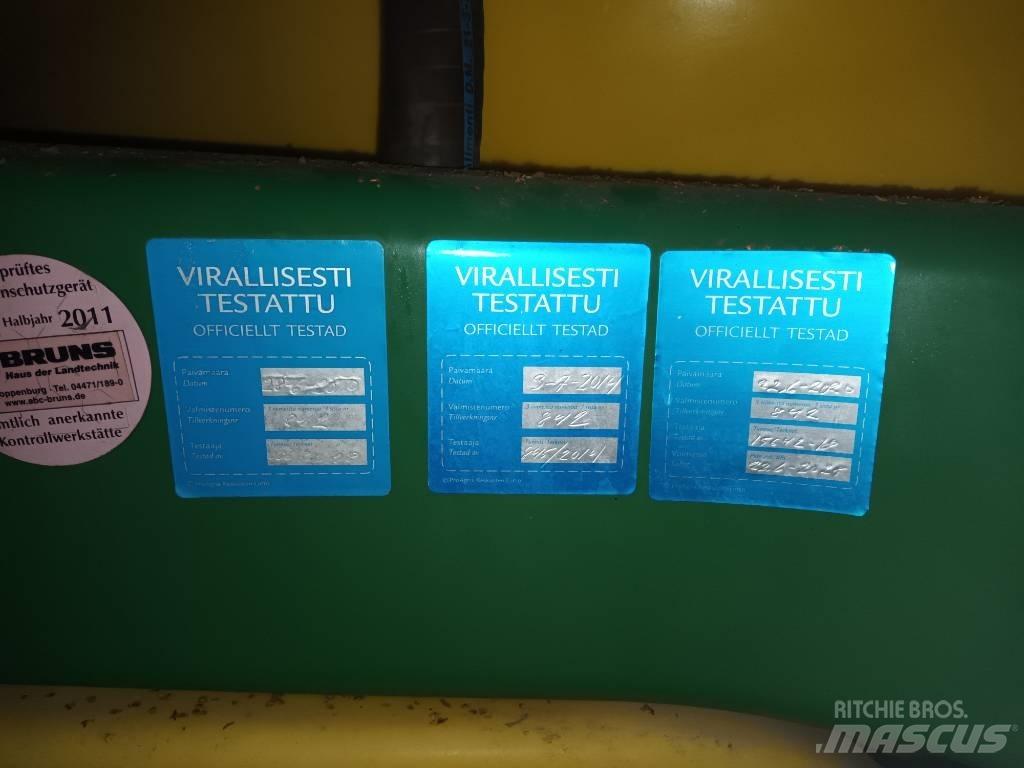 John Deere 840 Pulverizadores rebocados
