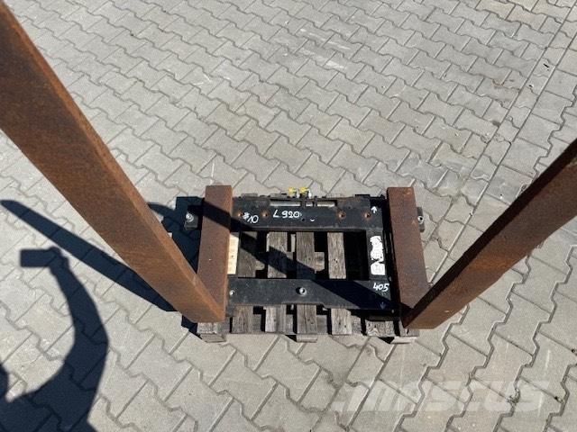 Volvo USED FORKS Garfos