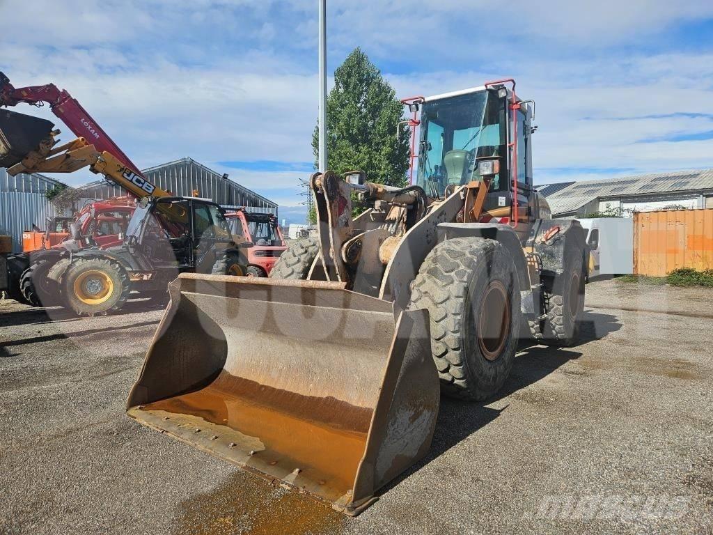 CASE 621 D Carregadeiras de rodas