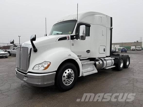 Kenworth T680 Cavalos Mecânicos