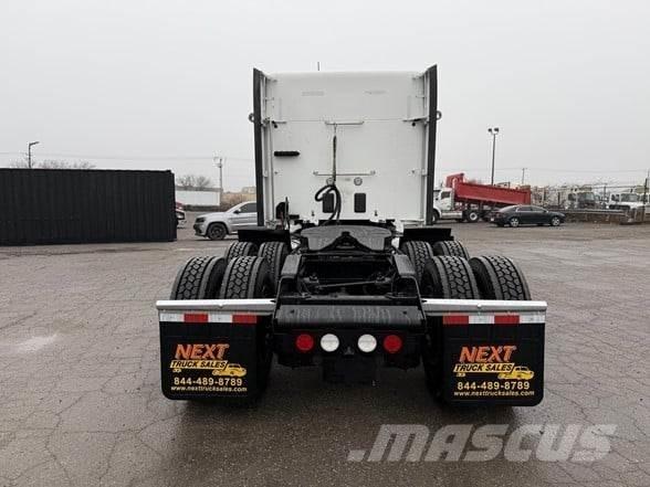 Kenworth T680 Cavalos Mecânicos