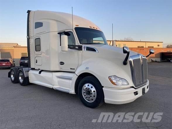 Kenworth T680 Cavalos Mecânicos
