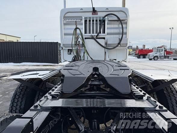 Kenworth T880 Cavalos Mecânicos
