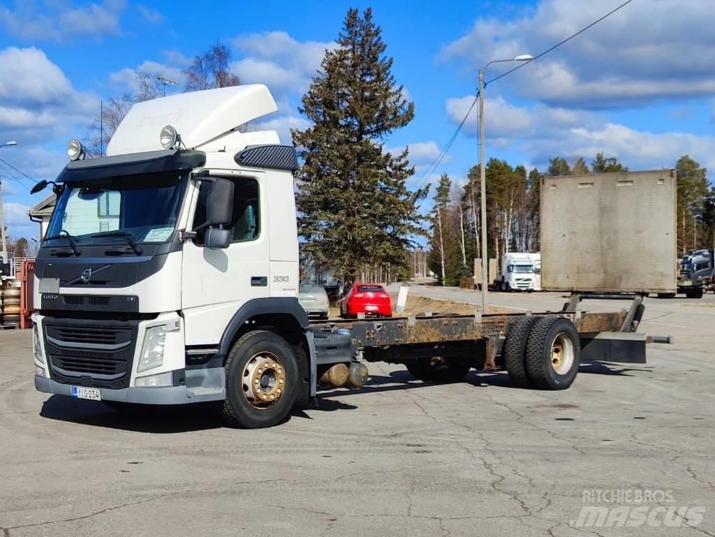 Volvo FM 11 Camiões de chassis e cabine