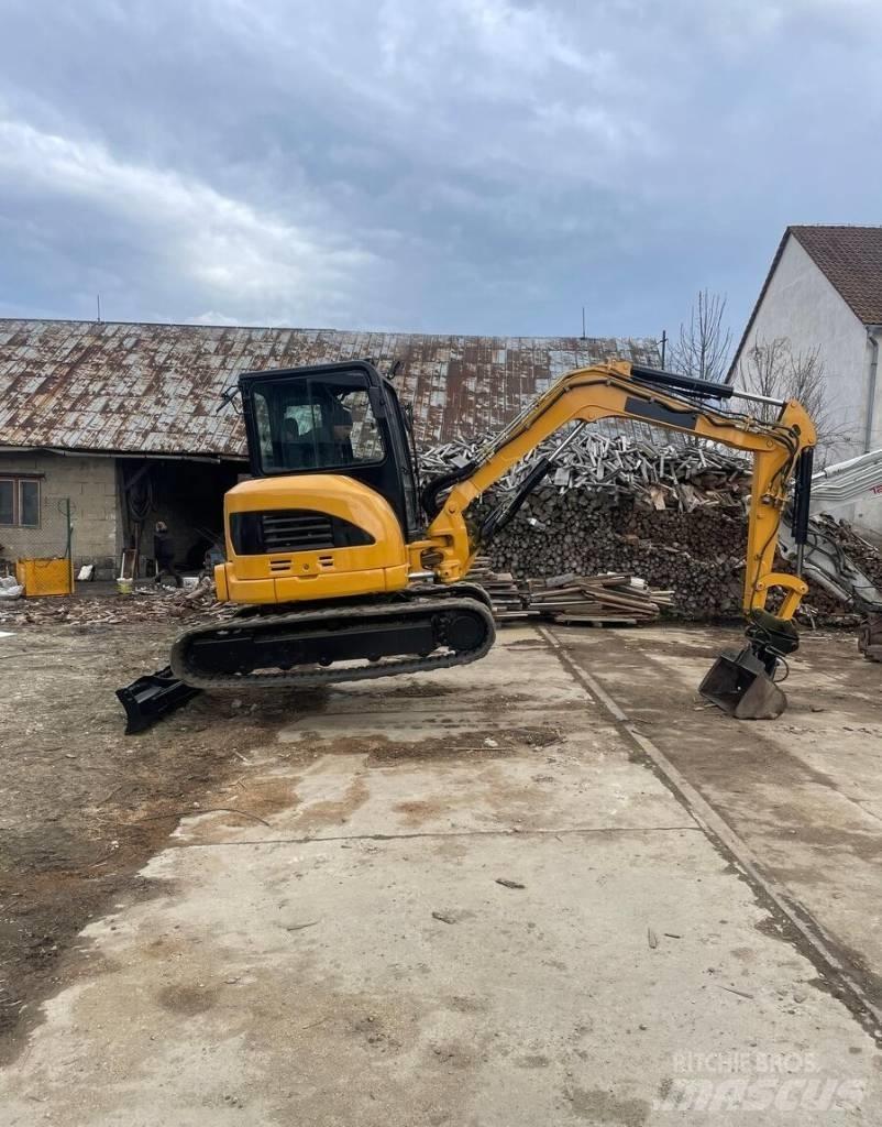CAT 305 C CR Miniescavadeiras