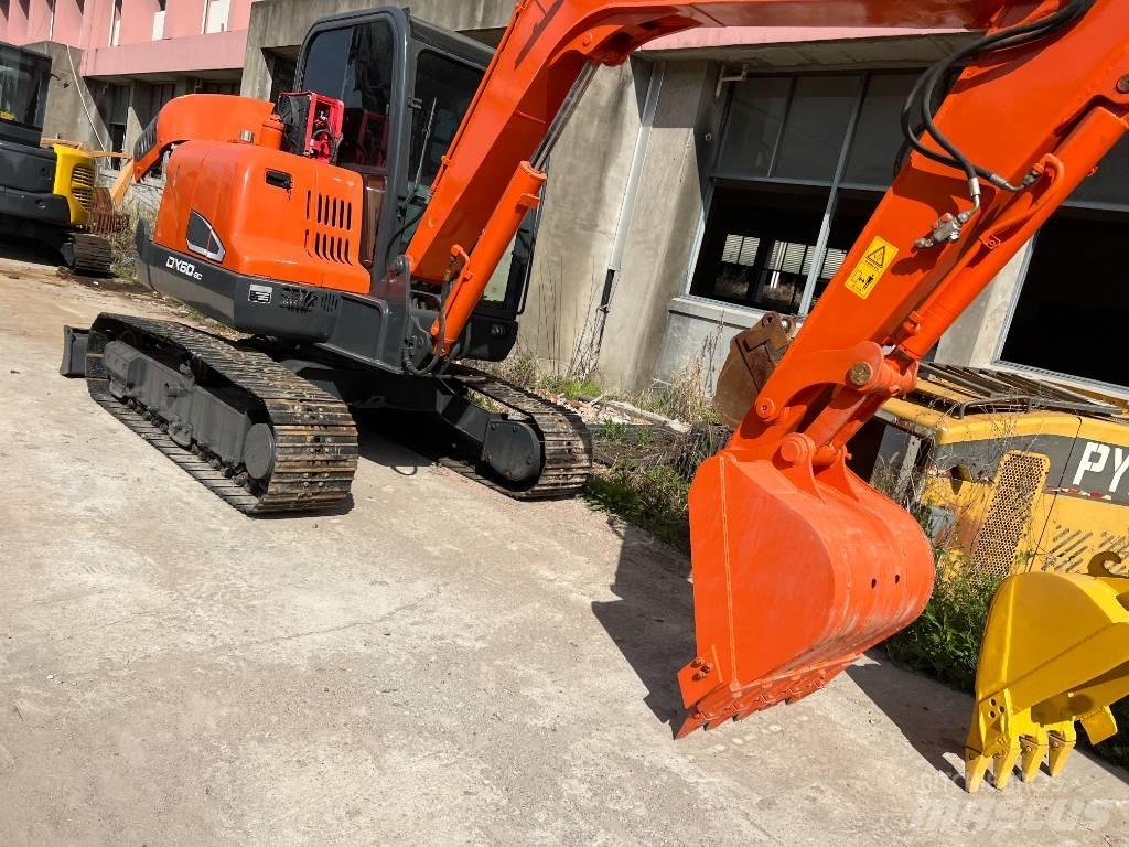 Doosan DX60 Miniescavadeiras