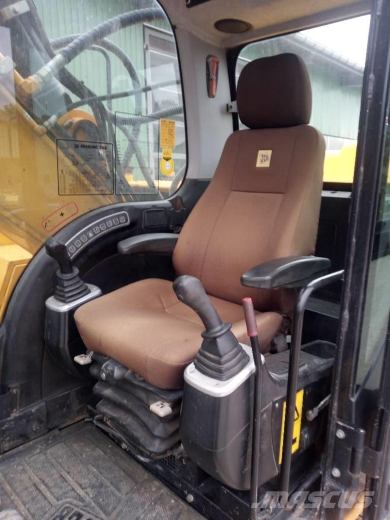 JCB JS 260 Escavadeiras de esteiras