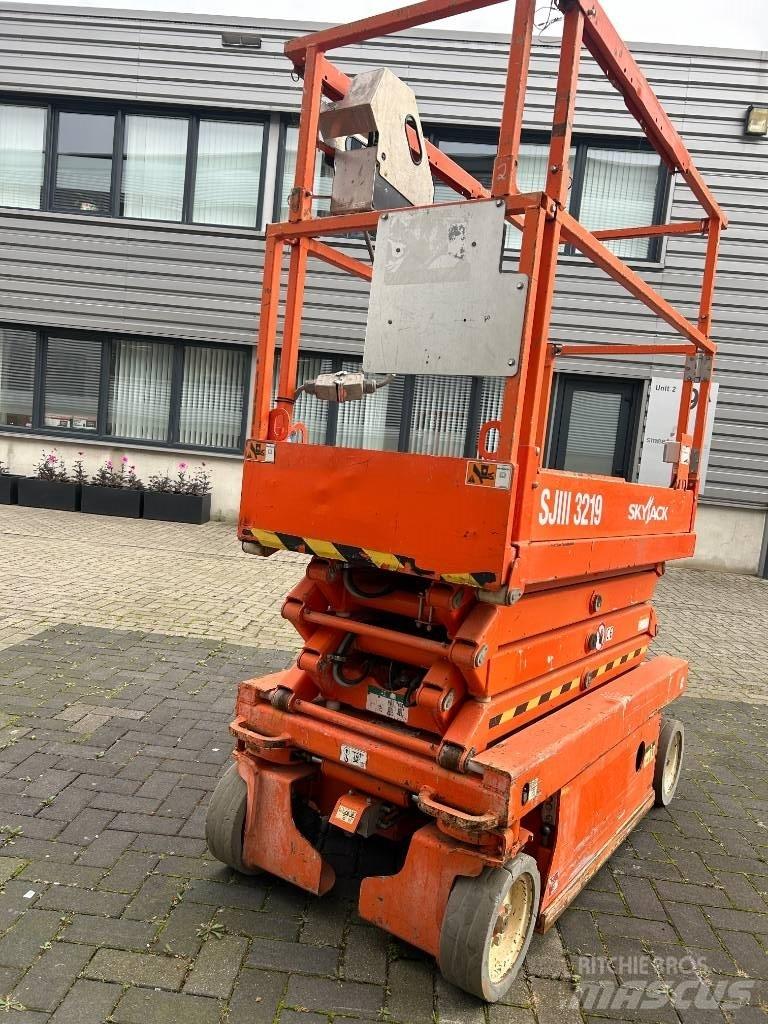 SkyJack SJ III 3219 Elevadores de tesoura