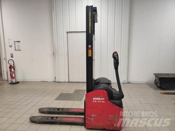 Manitou ES412 AC Self propelled stackers