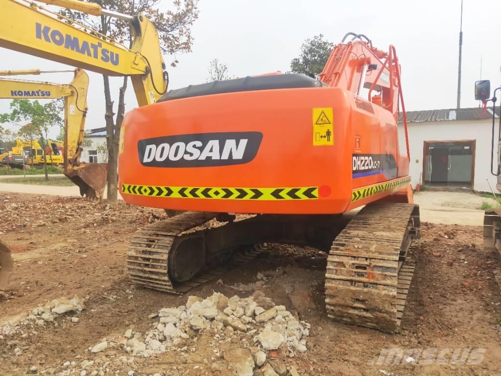 Doosan DH220LC-7 Escavadeiras de esteiras