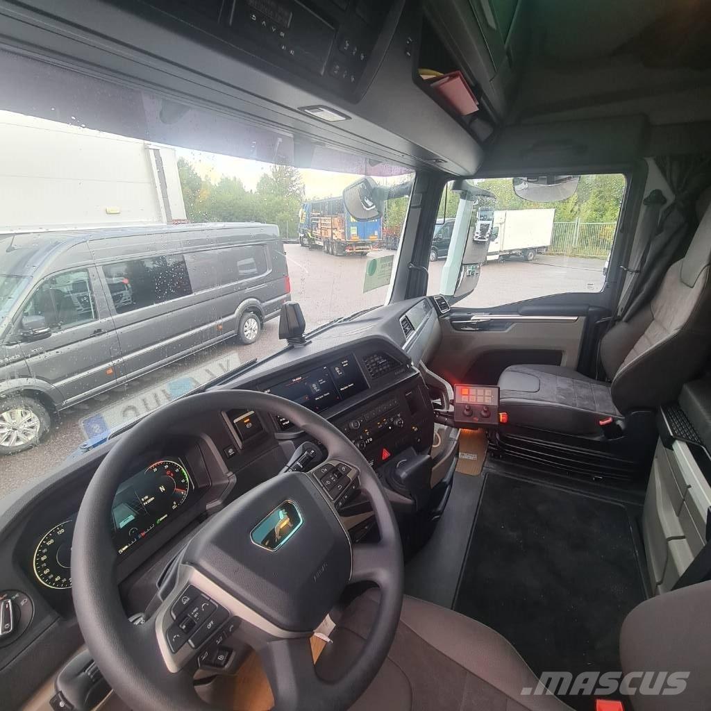 MAN TGX 35.510 8x4-4 Camiões basculantes