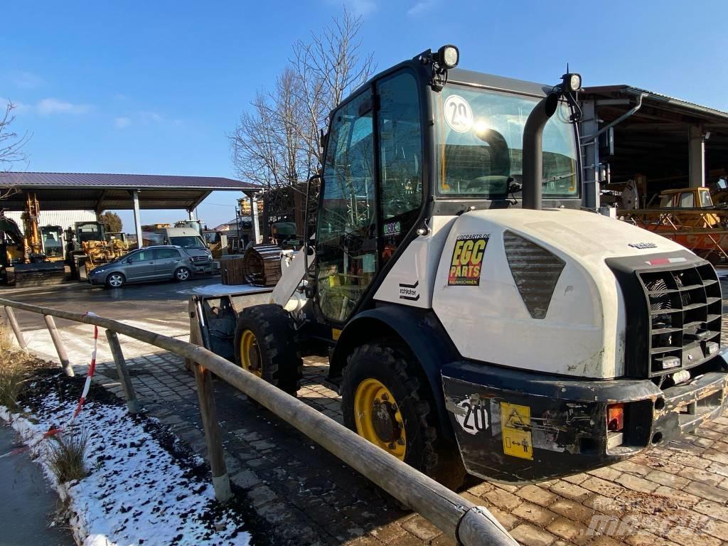 Komatsu WA 70-7 Carregadeiras de rodas