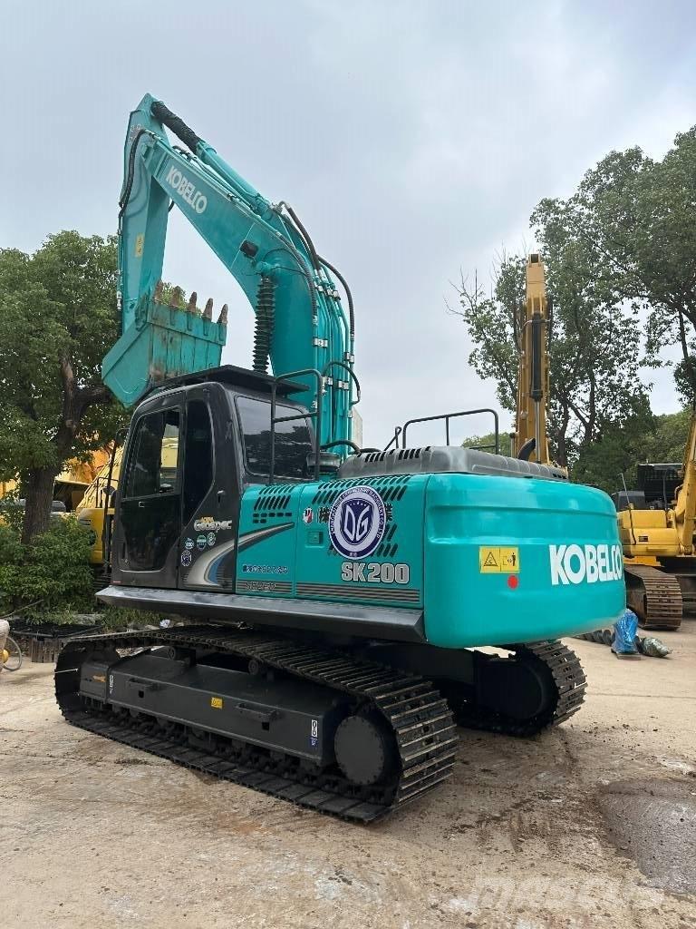 Kobelco SK 200-8 Escavadeiras de esteiras