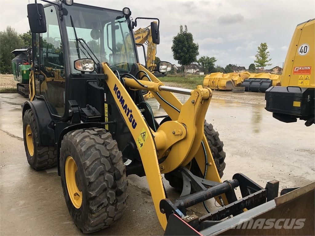 Komatsu WA70M-8 Mini carregadoras