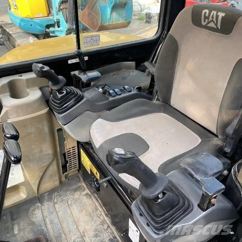 CAT 303.5 C CR Miniescavadeiras