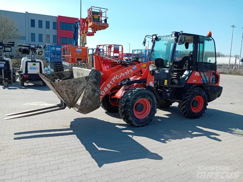 Kubota R 082 Carregadeiras de rodas