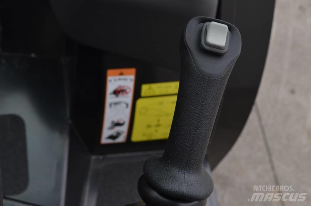 Manitou MC 25-4 Empilhadores Diesel