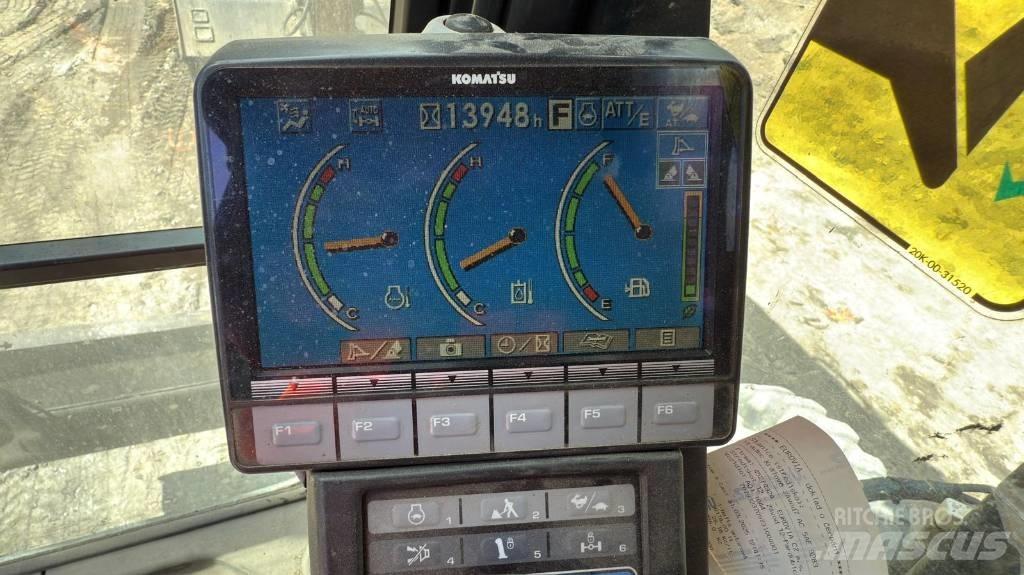 Komatsu PW 148-8 Escavadoras de rodas