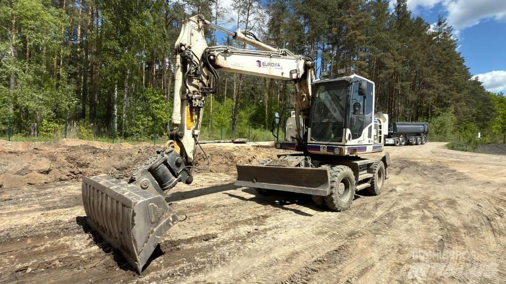 Komatsu PW 148-8 Escavadoras de rodas
