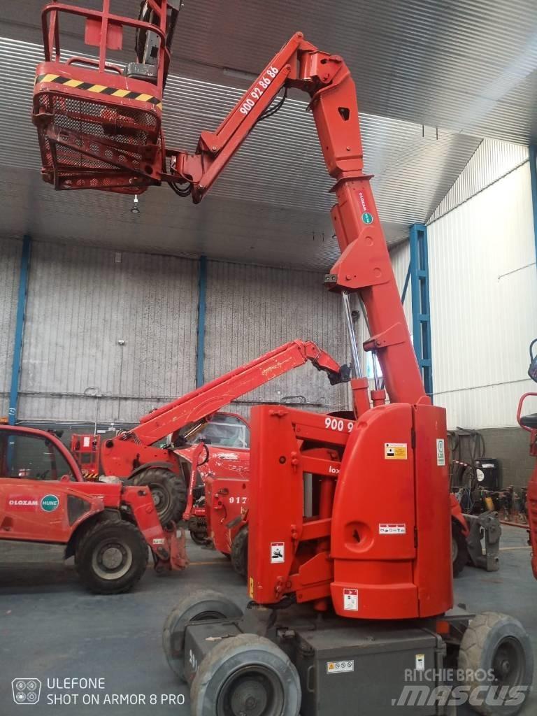 JLG E 300 AJP Elevadores braços articulados