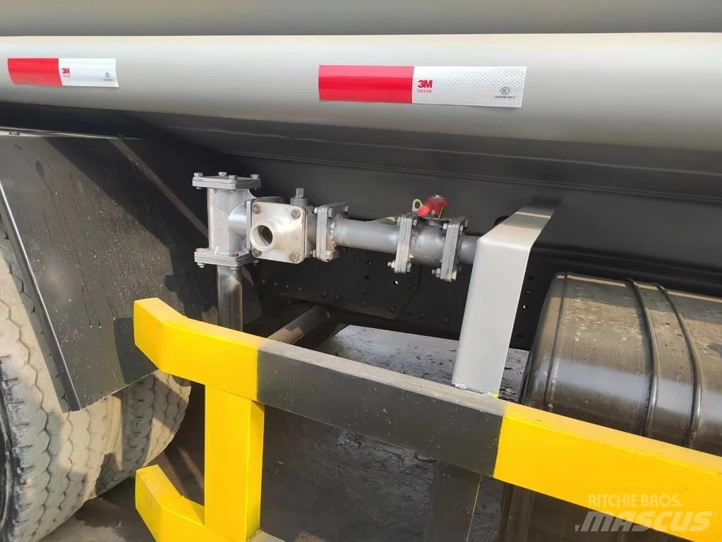 Shacman F3000 6X4 Auto-tanques