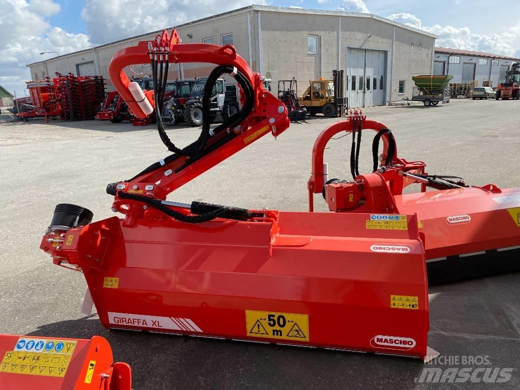 Maschio Giraffa XL Gadanheiras e cortadores de folhas para pastos