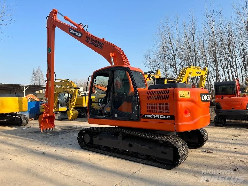 Doosan DX140 Miniescavadeiras