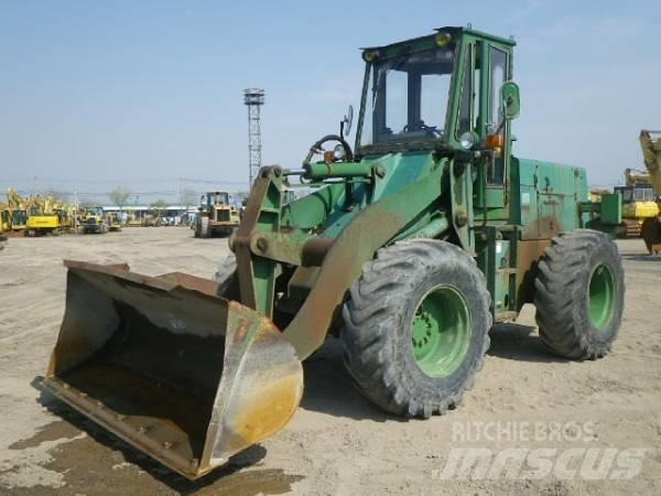 Komatsu 510 Carregadeiras de rodas