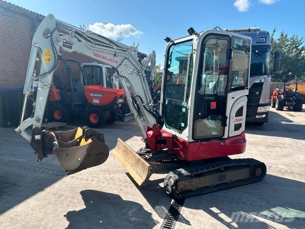 Takeuchi TB 325 R Miniescavadeiras