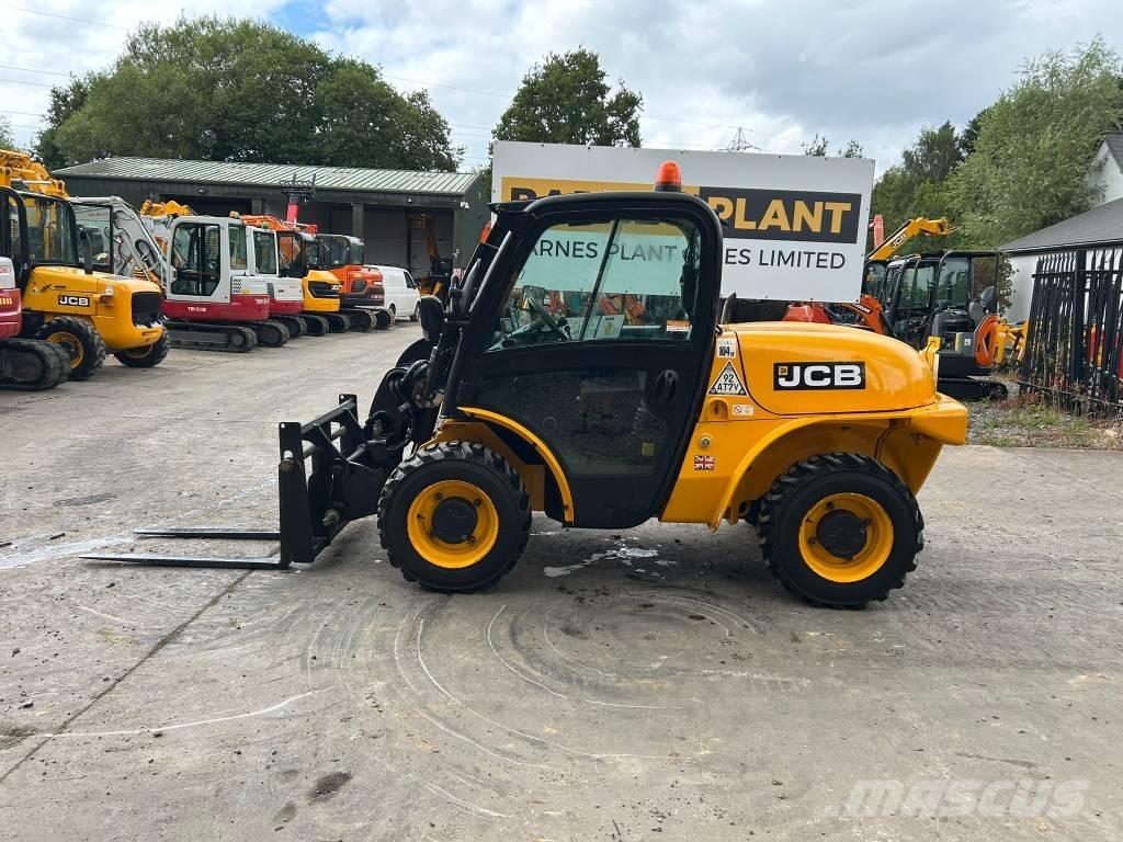 JCB 520-40 Manipulador telescópico