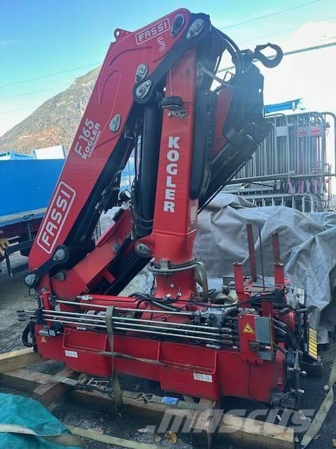 Fassi F 165 Gruas carregadoras