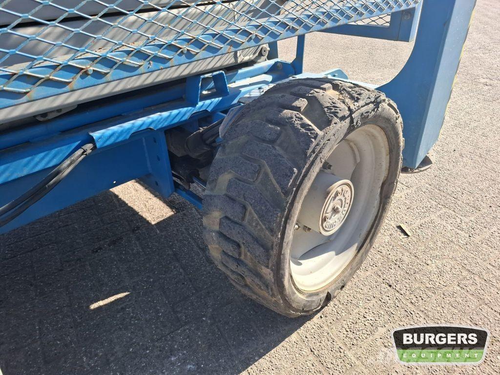 Genie GS4390 RT Elevadores de tesoura