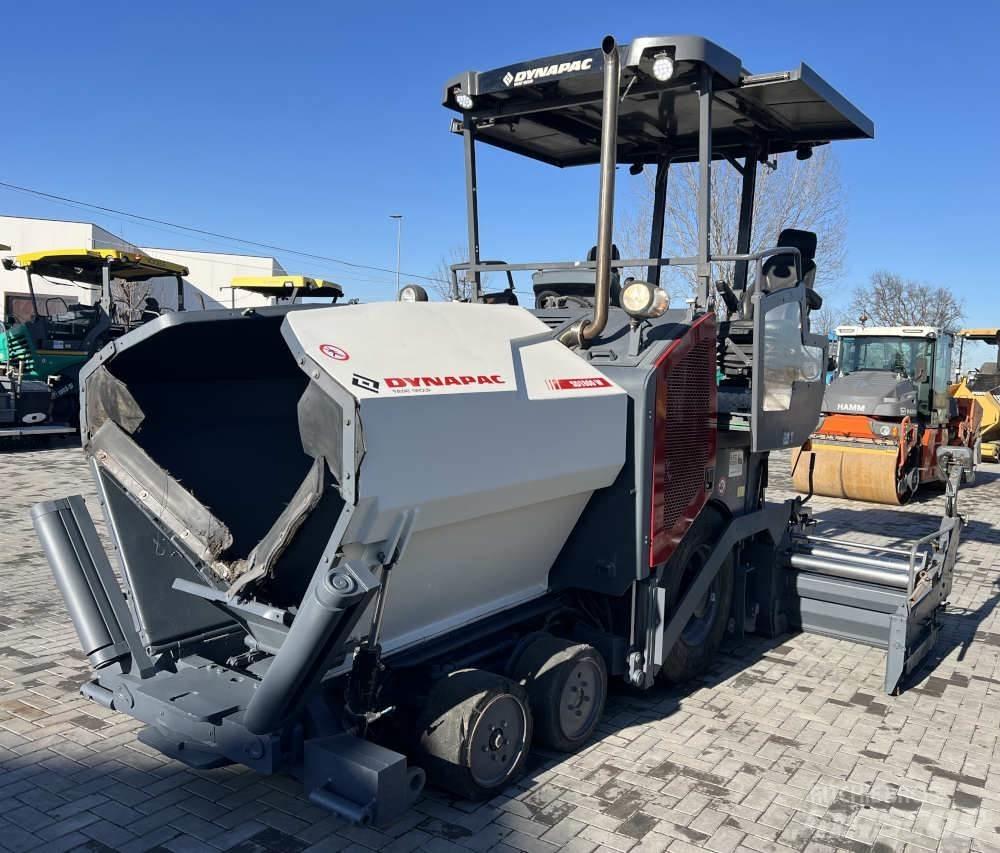 Dynapac SD 1800 W Espalhadoras de asfalto