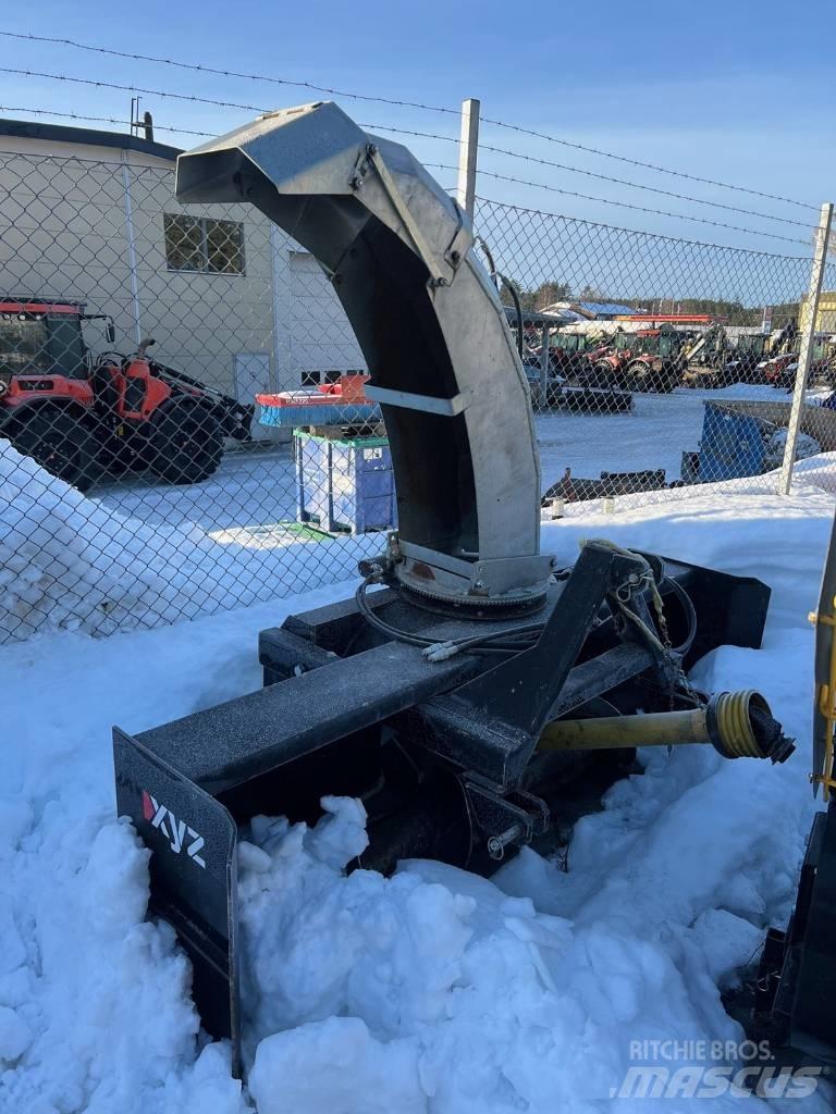XYZ Snöfräs XYZ 2400 Lançadores de neve