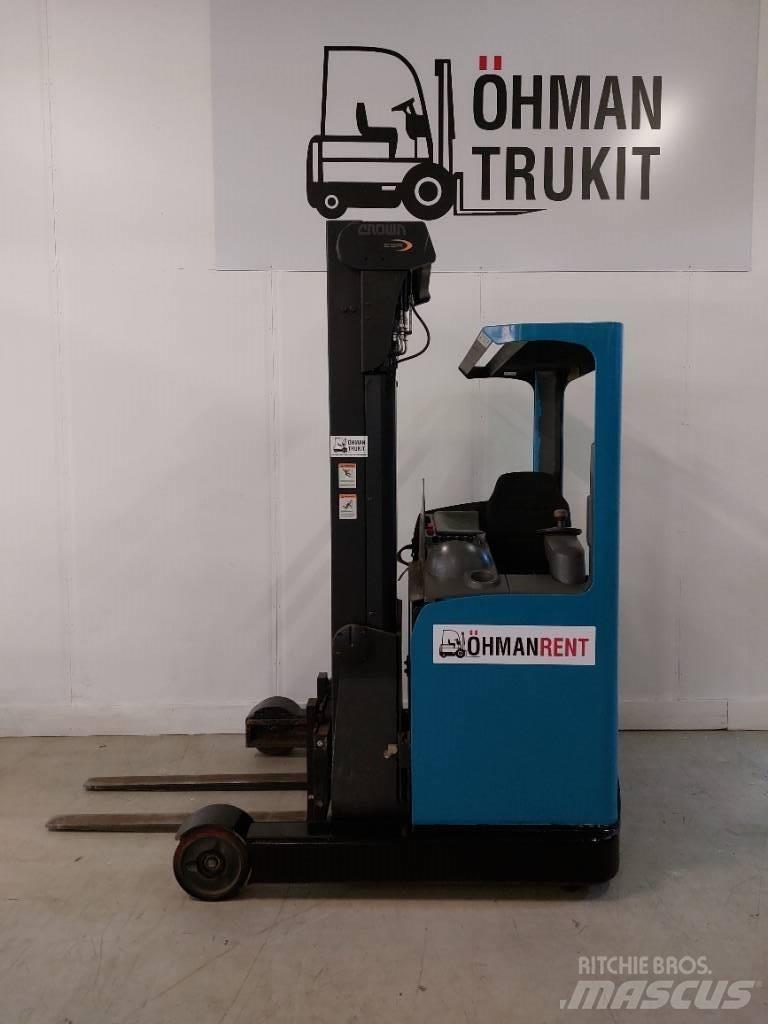 Crown ESR 4500 Empilhadores Elevadores