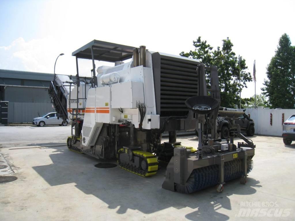 Wirtgen W1900 Moinhos de asfalto a frio