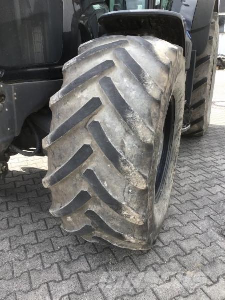 CLAAS AXION 830 Tratores Agrícolas usados