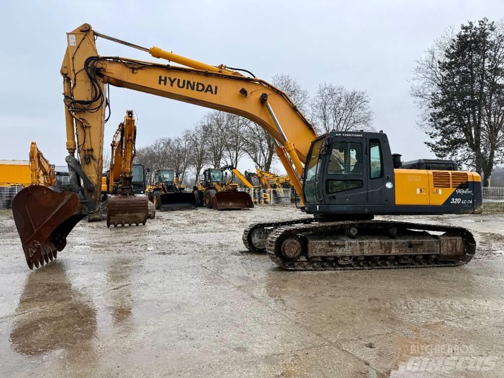 Hyundai R320LC-7A Escavadeiras de esteiras